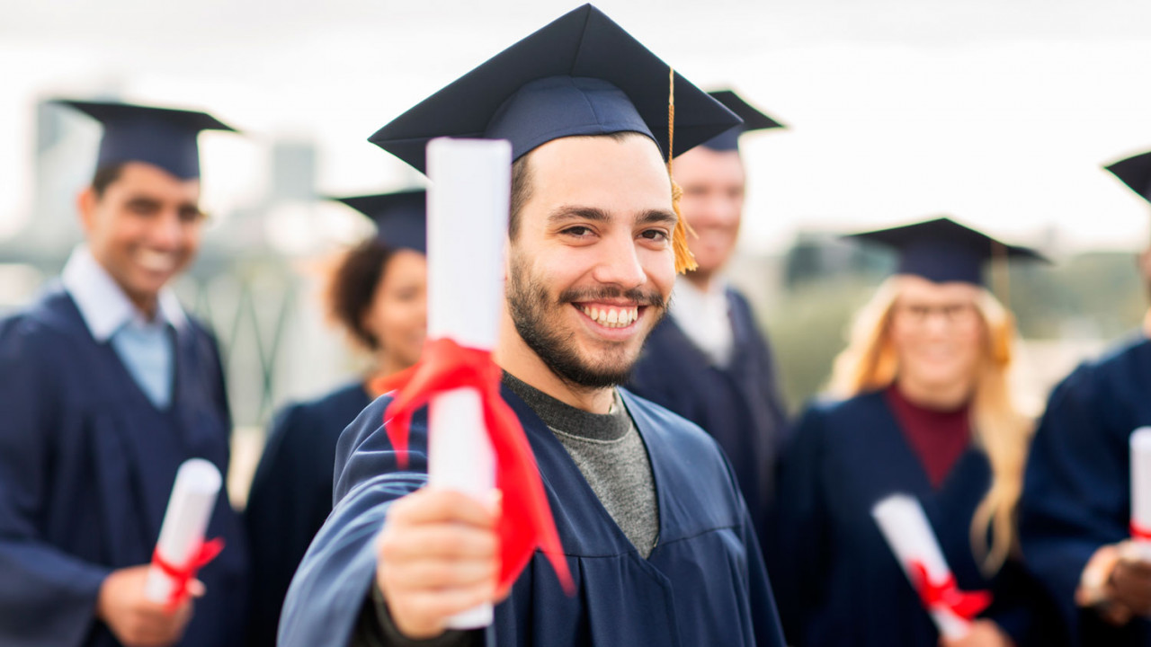 Estudiar una segunda Maestría: el éxito para los profesionales de hoy